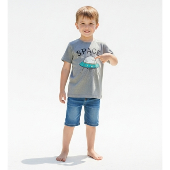 New Boy's Todler Space T-Shirt- Size 6-7 - Picture 3 of 7